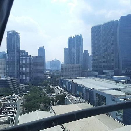 Spacious 2 Bedroom Unit With Pool Manila Eksteriør billede